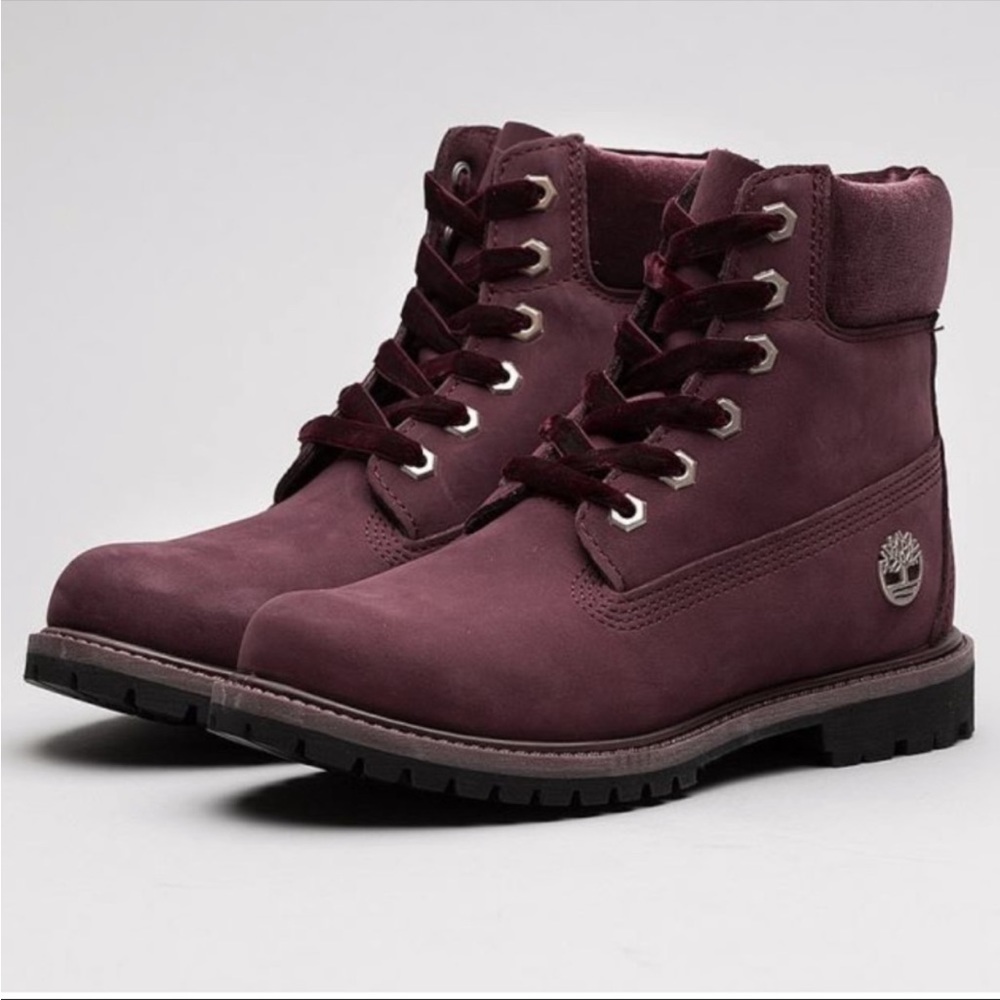 Timberland boots 6 inch premium velvet- accent purple women’s size 7